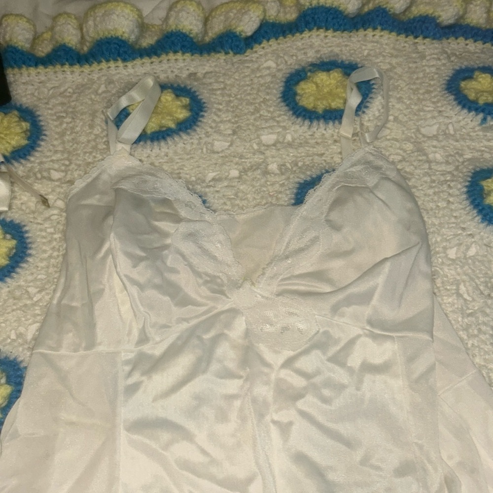 Dress slip